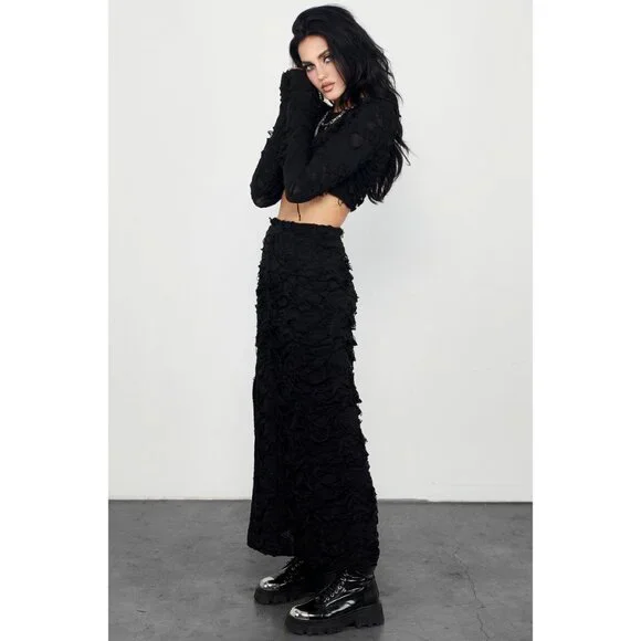 DISTURBIA Interrupt distressed long sleeve crop top - Picture 5 of 8